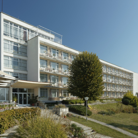 Neptun 3*
