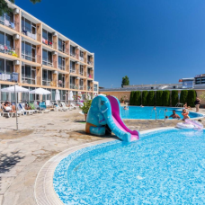 Riva 3*