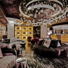 Royal Castle 5*