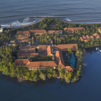 Anantara Kalutara 5*