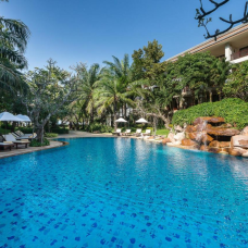 Ravindra Beach Resort & Spa 5*