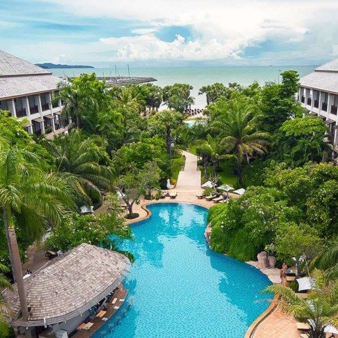 Ravindra Beach Resort & Spa 5*