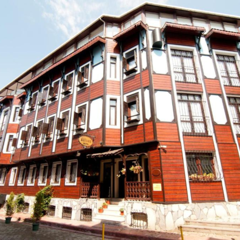 Artefes Hotel BTQ