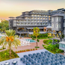 Nova Park Hotel 5*