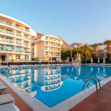Ring Beach Hotel 5*