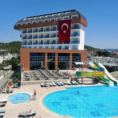 Throne Beach Resort & Spa 5*