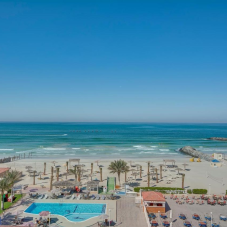 Ajman Beach Hotel 3*