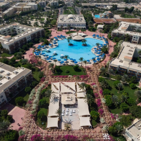 Desert Rose Resort 5*