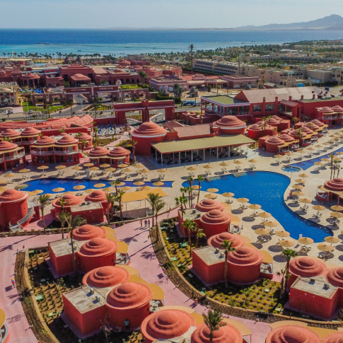 Pickalbatros Laguna Club Resort 4*