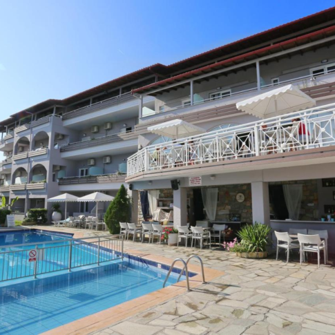 Tropical Hotel Hanioti 4*