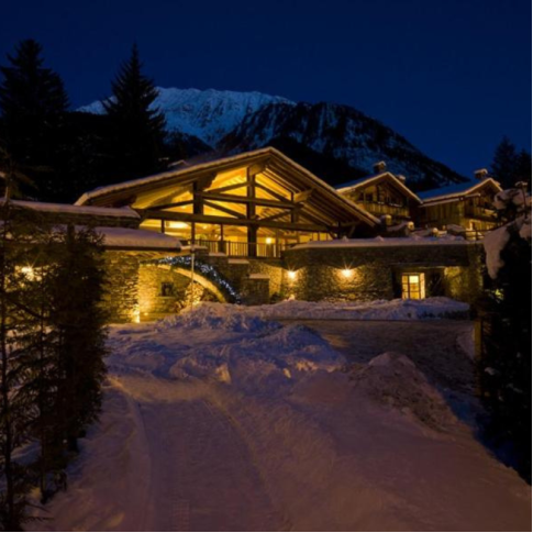 Au Coeur Des Neiges & SPA 4*