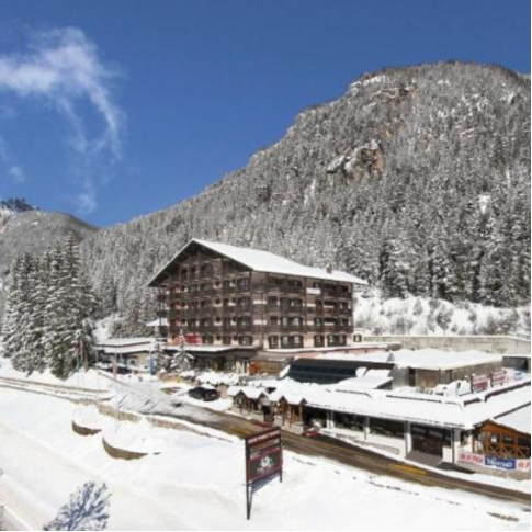 Park Hotel & Club Caminetto 3*
